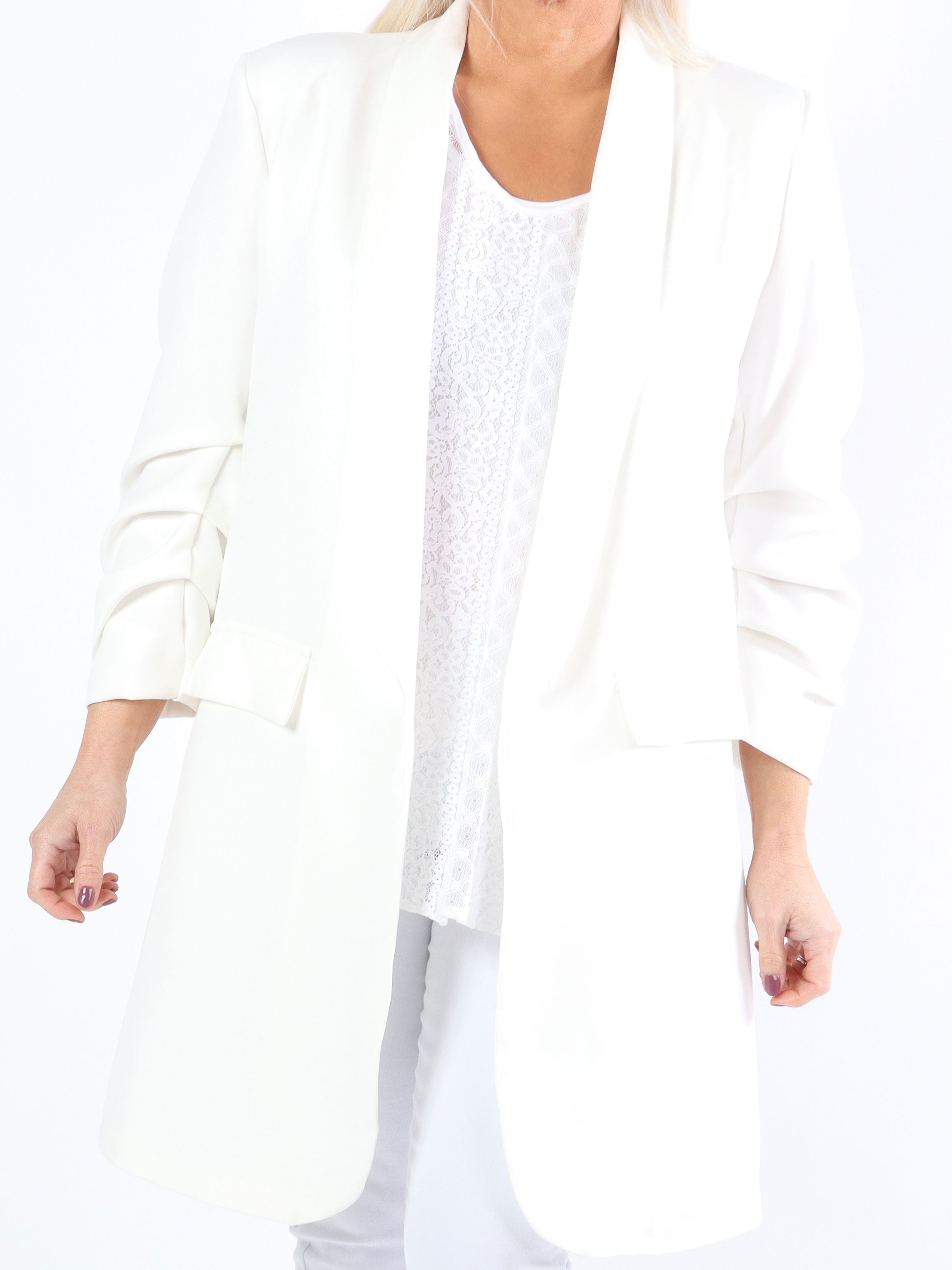 Mila Long - Snygg blazer med veck på ärmen